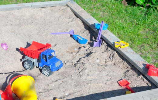 Atrakcje do ogrodu dla dzieci - plac zabaw nie musi być nudny!